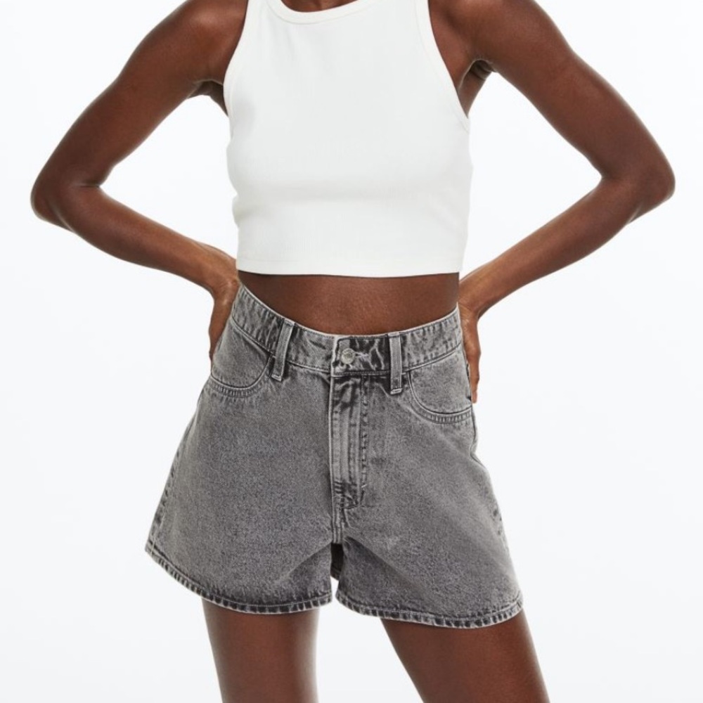 5/25$ Curvy fit Washed Gray 100% cotton shorts | H&M